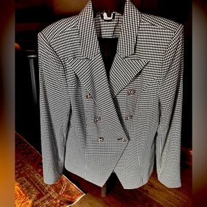 Venus Houndstooth Jacket / Blazer New without tags Size 12